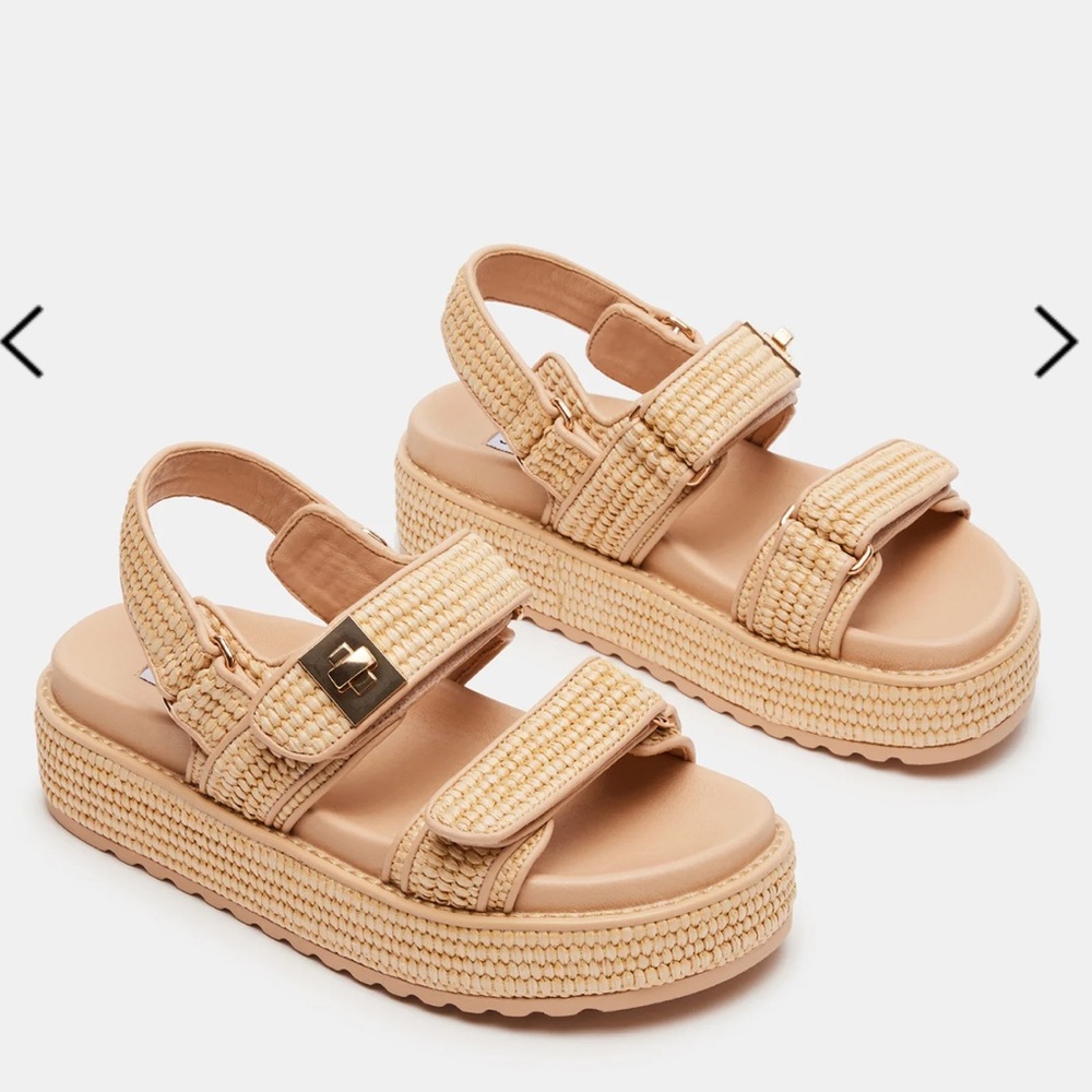 Steve Madden Bigmona Natural Raffia Sandals